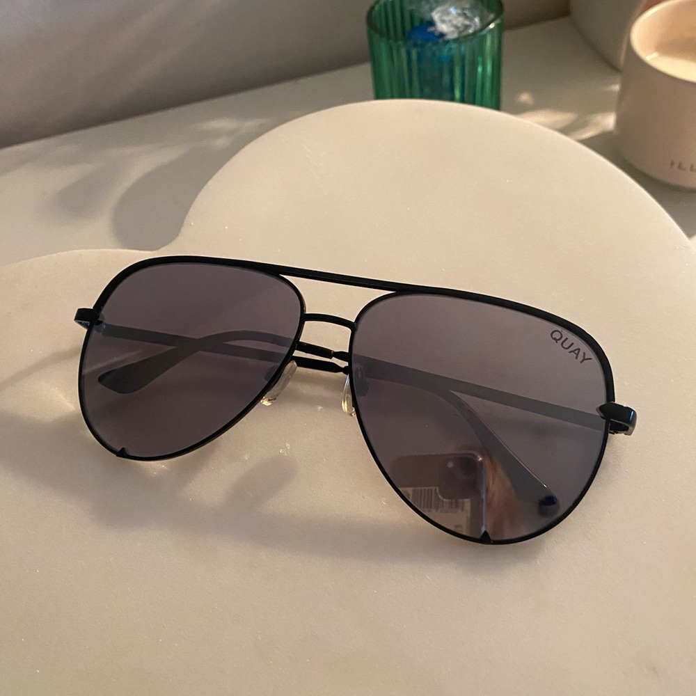 QUAY x desi perkin sunglasses